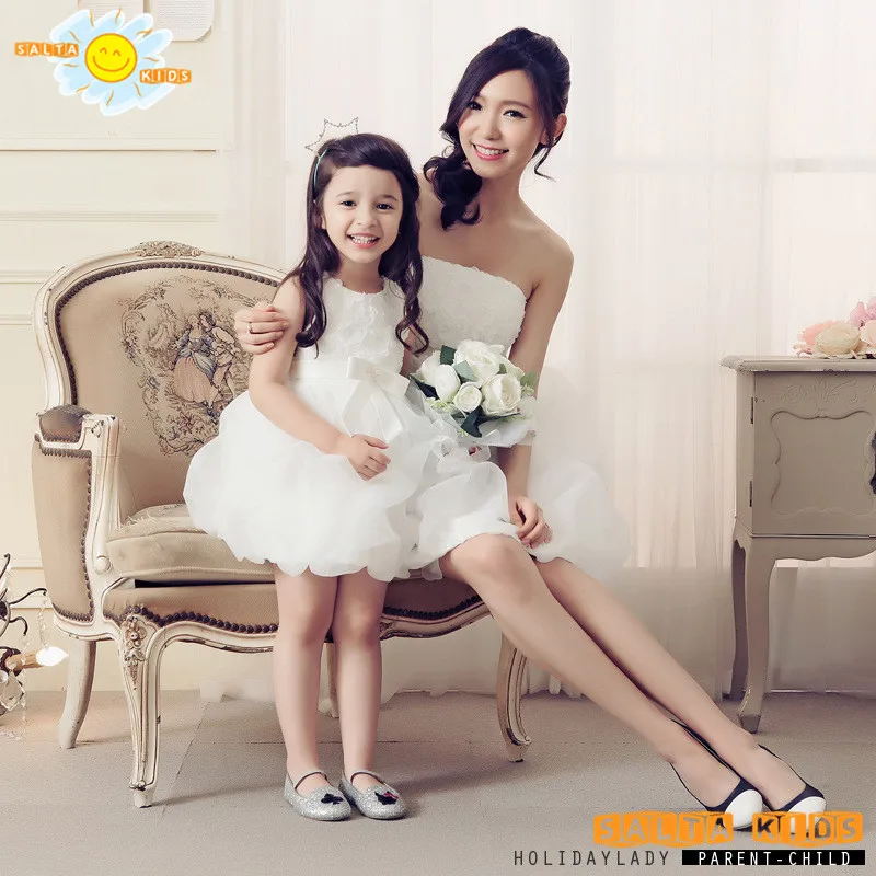 

1pc 2016 Bows Princess Girl Ball Down Dress Spring Mother Daughter Dresses Summer Baby Girl Dress Family Matching Outfits MN020