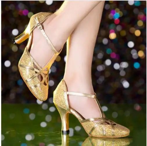 Zapatos de baile latino para mujer, calzado de tacón alto, plateado y  dorado, zapatos de baile de salón baratos, zapatos de Salsa con puntera  cerrada, tacón de 5cm y 8cm, 2017 - AliExpress
