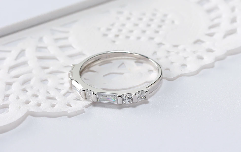 Effie queen 925 пробы серебряные женские кольца обручальные вечерние кольца вечность Свадебные украшения с AAA сверкающий Циркон TSR66