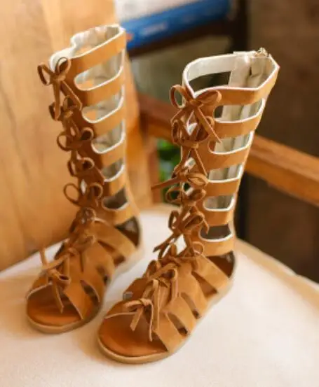 Летние черные сандалии с вырезами в римском стиле для маленьких девочек 6, 7, 8, 9, 10, 11, 12 лет, обувь для детей, модельные туфли для девочек, сандалии, новинка - Цвет: brown