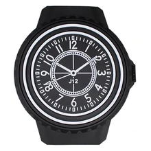 Модный Автомобильный Универсальный Автомобильный круглый коврик с часами, нескользящий коврик из ПВХ для мобильного телефона