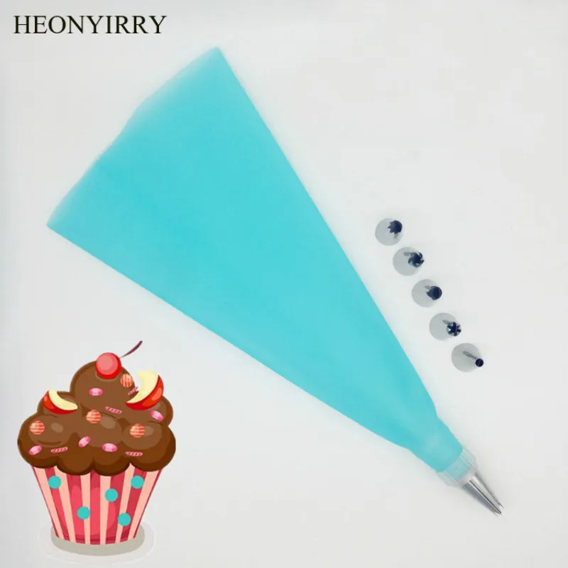 

8 PCS/Set Silicone Kitchen Accessories Icing Piping Cream Pastry Bag + 6 Stainless Steel Nozzle Set DIY Cake Decorating Tips Set