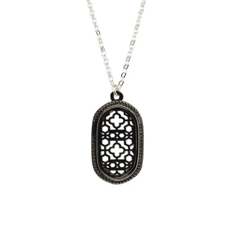 Silver1 Black23