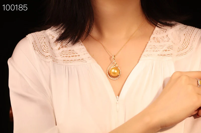 AU750 18K GOLD DIMOND PEARL NECKLACE (7)