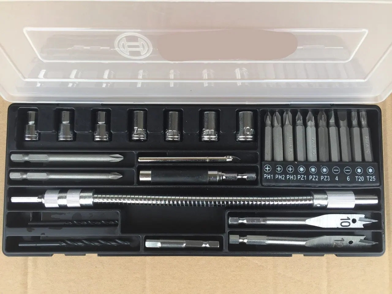 

26 Piece Multi-function Woodworking Hand Tool Set Impact Drill Bit Head Electric Drill Accessories Hardware Tool Combination