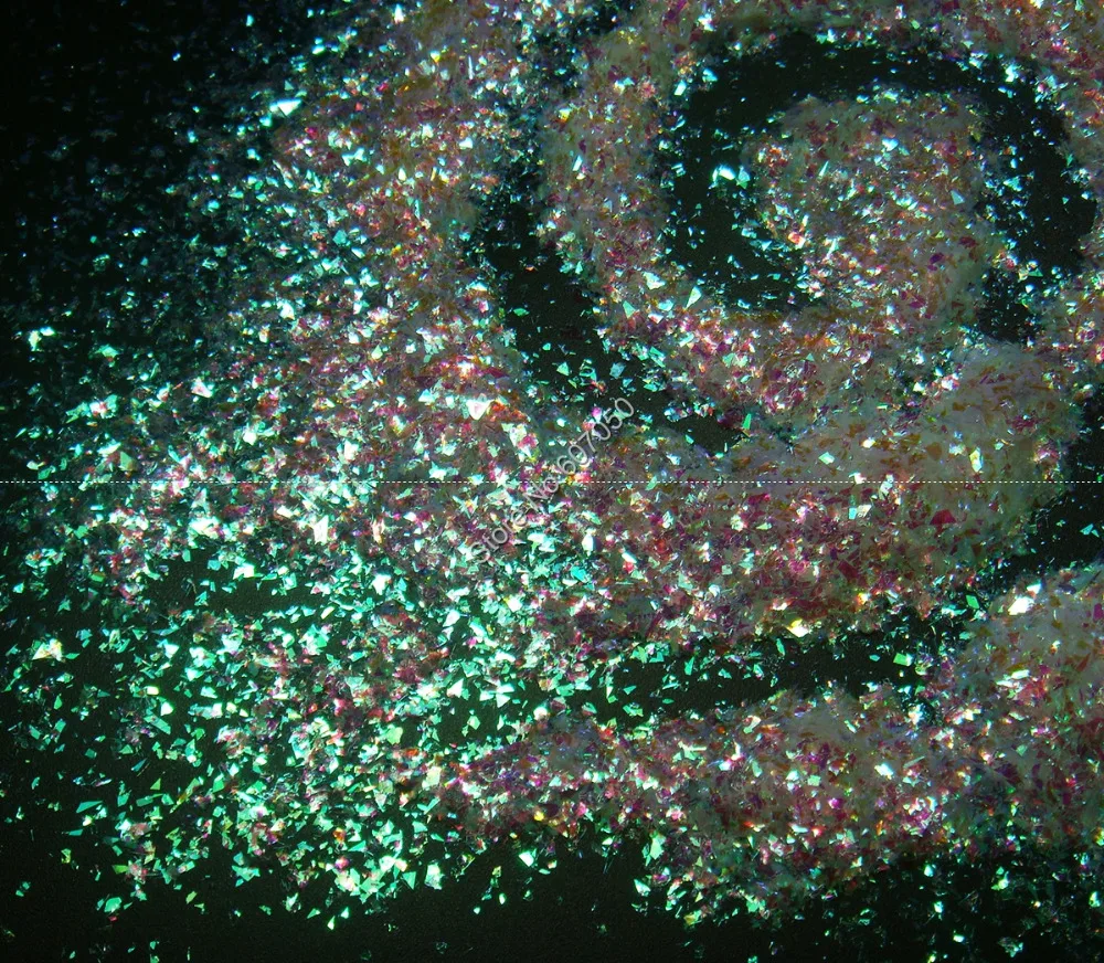 

New Popular Galaxy White with Green Light Tints Glitter Flakes Big Size Best Effect for DIY Nail Art Glitter Craft decorations