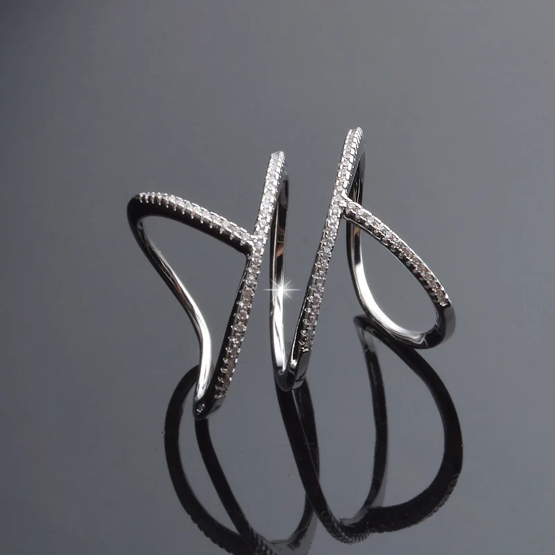 Специальный дизайн, очаровательные модные скрученные Элегантные кольца для женщин и девушек, полностью сверкающие камни из кубического циркония, 925 серебряные ювелирные изделия