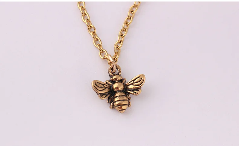 

Retro cute honey bee Pendant Necklace personality insect sweater for Women lady Female Chain Collar Collier Femme jewelry gift