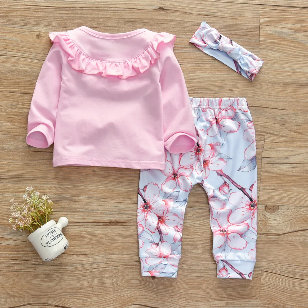 Комплект одежды из 3 предметов для маленьких девочек, милые складывающиеся топы с рюшами и длинным рукавом, повседневные штаны с цветочным принтом повязка на голову, комплект одежды для младенцев