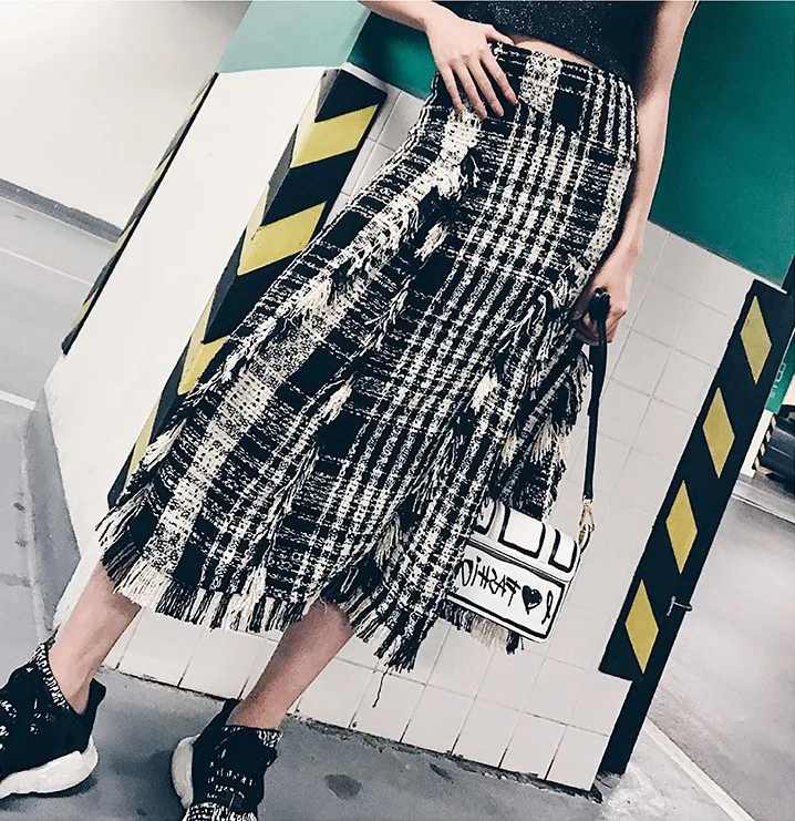 

Plus size 2018 Fall/Winter Ladies Tweed tassel plaid Skirt designer Women Elegant Maxi long wool Skirt Asymmetrical High Waist