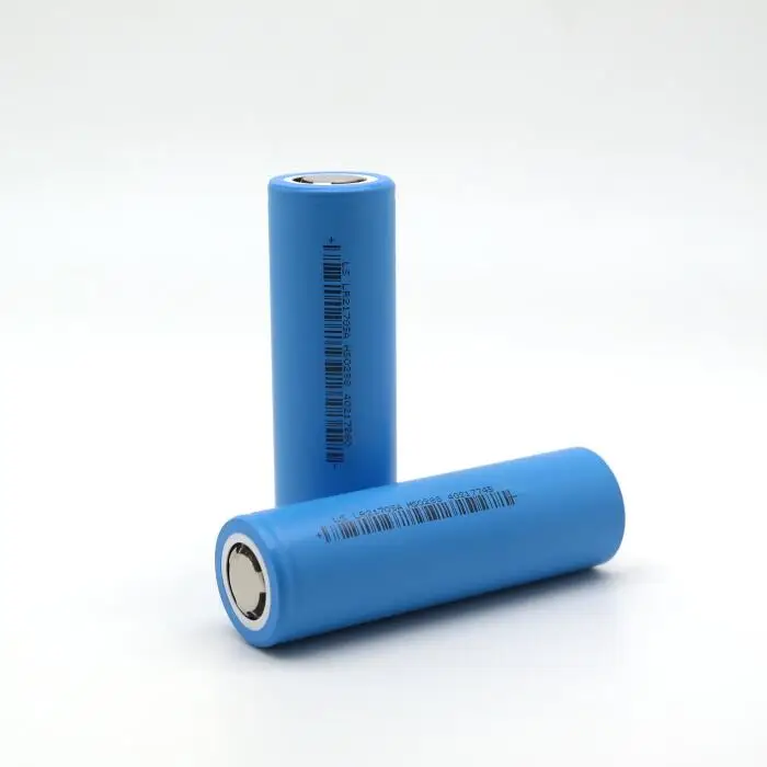 

2pcs 21700 4000mah 20A 3.7V rechargeable high drain battery with flat top PK NCR21700A for Samsung INR21700-30T 30T(1 pc)