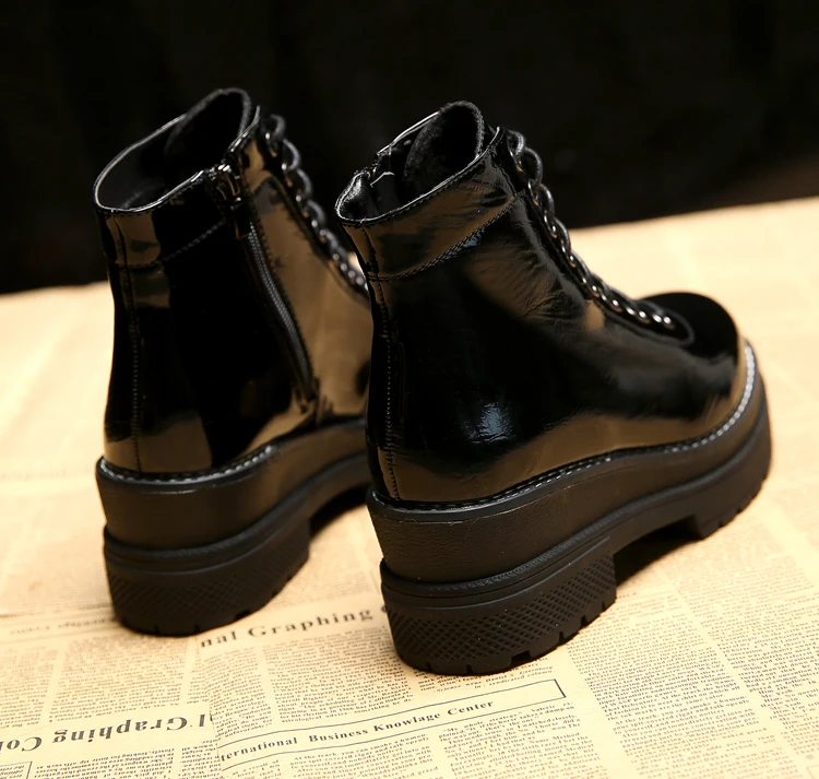 Размеры 35-40, г. Новые женские ботильоны «Челси» Весенняя классная обувь Martin для дождливой погоды женские ботинки на платформе на высоком каблуке в западном стиле