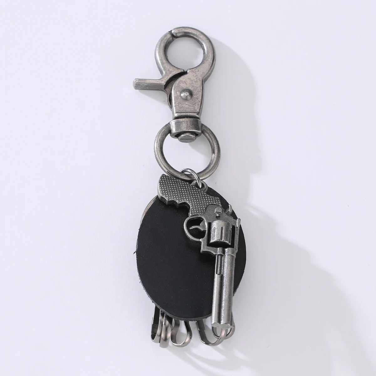Fashion Miniature Revolver Pistol Weapon fashion Model Keychain Key Rings New Mini Gun key Chain For Men Jewelry Surprise Gift Fashion Miniature Revolver Pistol Weapon fashion Model Keychain Key Rings New Mini Gun key Chain For Men Jewelry Surprise Gift