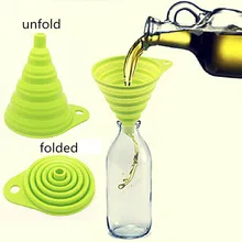 

1pc Silicone Foldable Funnel Random Colors Mini Silicone Collapsible Style Funnel Folding Portable Funnels Be Hung Kitchen Tool