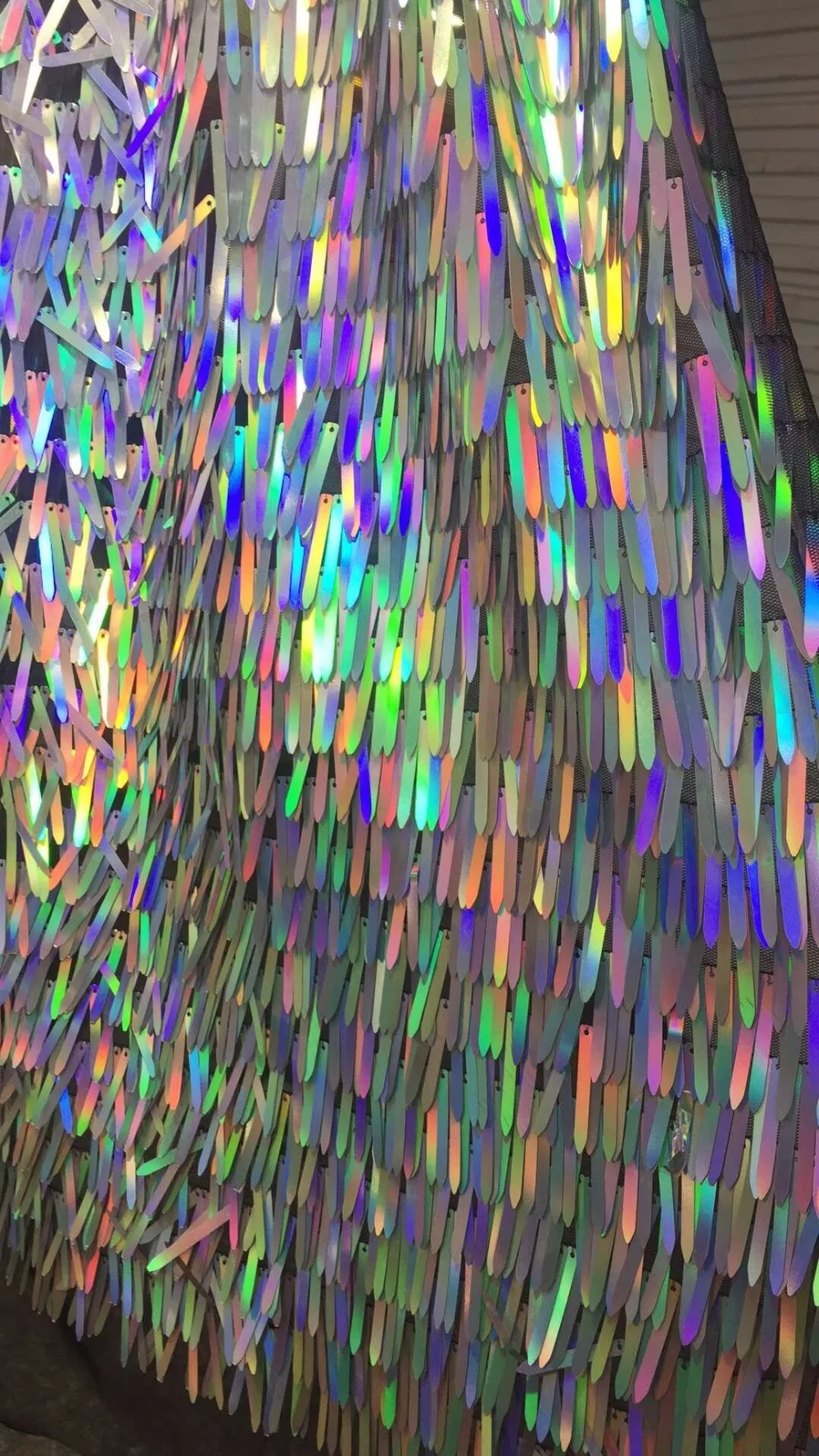 5 (8)