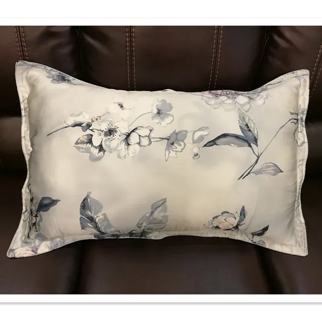 40% Silk Pillowcase 40pc Printed Stain Fabric 40 Sides Silk Pillow Extraordinary Envelope Back Pillow Cover 40% Silk Pillowcase 40pc Printed Stain Fabric 40 Sides Silk Pillow Extraordinary Envelope Back Pillow Cover