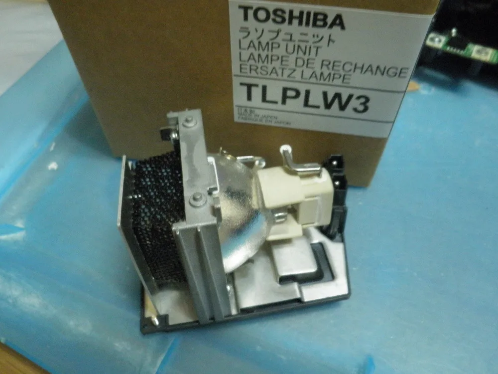 Оригинальная прожекторная лампа TLPLW3 для Toshiba TDP T90A проектор 220 w-150 w | Электроника