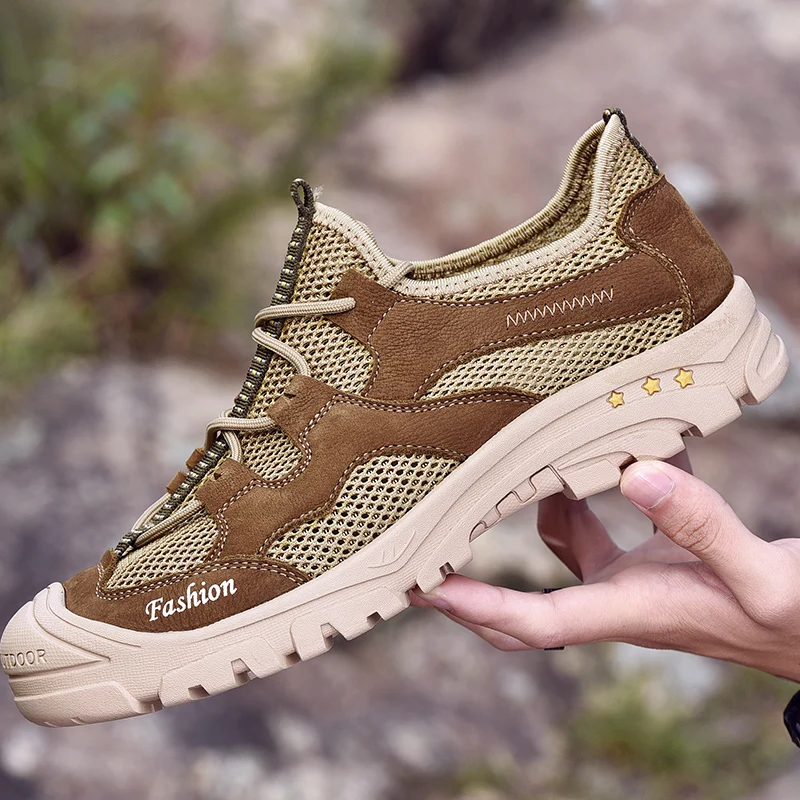 

Men's Hiking Shoes Breathable Outdoor trekking shoes sneakers 2019 New Men Mountain climbing shoes zapatillas hombre C4
