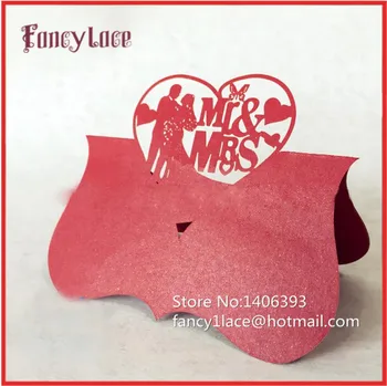 

HOT Romantic Pearl Red/White Paper Laser Cut Mr & Mrs Table Mark Name Place Card Party Wedding Decoration Supplies 50Pcs/lot