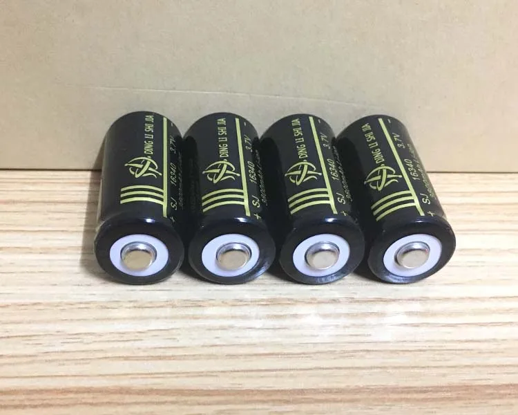 DING Ли Ши Цзя 4 шт 16340 Перезаряжаемые литиевая батарея 3800 mAh 3,7 V лазерная ручка красный и зеленый снаружи линии батареи