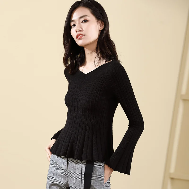 2018 Fall And Winter New Horn Long-sleeved V-neck Knit Top Slim Bottoming Shirt Short Sweater Women's Sweater vestidos 2018 Fall And Winter New Horn Long-sleeved V-neck Knit Top Slim Bottoming Shirt Short Sweater Women's Sweater vestidos