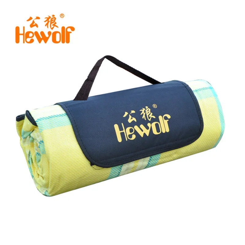 Hewolf Cashmere Picnic Mat waterproof Aluminum Film Tent Sleeping Pad Foldable Beach Camping mat blanket Cushion 195*150cm Hewolf Cashmere Picnic Mat waterproof Aluminum Film Tent Sleeping Pad Foldable Beach Camping mat blanket Cushion 195*150cm