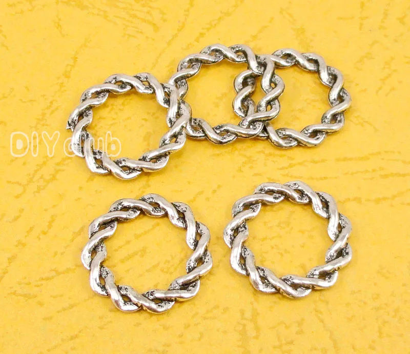 50pcs-Antique тибетское серебро тканые круг Разъем Подвески 20 мм | Украшения и