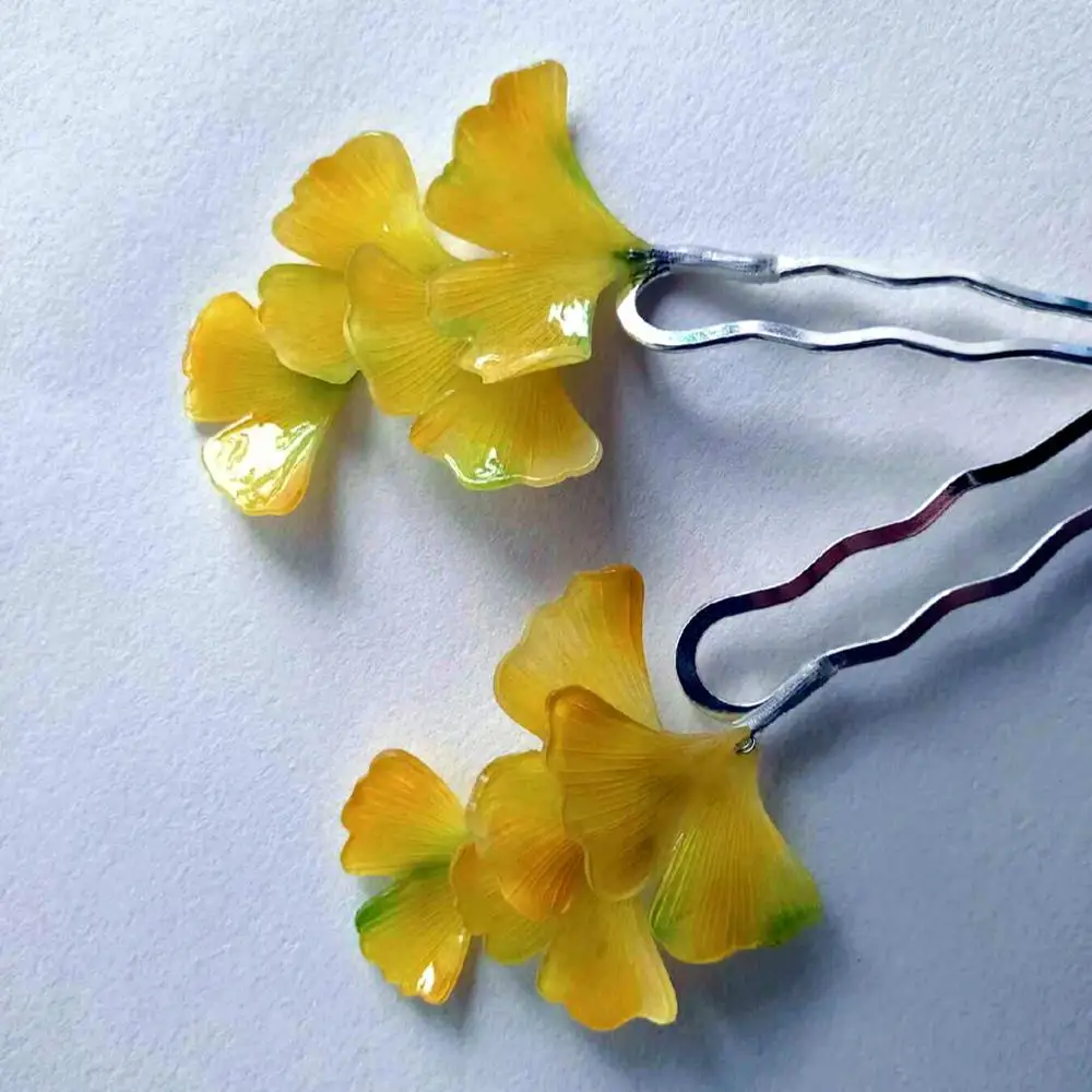 

LALAVARA 2pcs custom made yellow Ginkgo biloba leaf hairpins Chinese vintage Kanzashi hair accessories