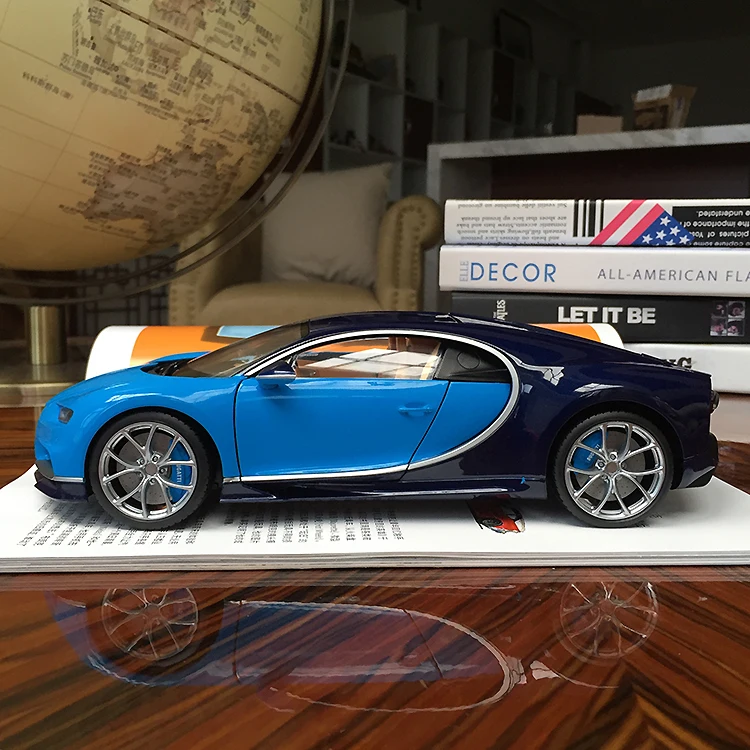 1/18 Bugatti погружной суперкар литой металлический Настольный дисплей Коллекционная модель