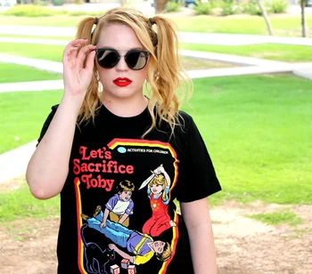 

hahayuleLet's Sacrifice Toby Funny Printed T Shirt Man Women Summer Vintage 80's Style T Shirt Short Sleeve Fashion Tee Tops