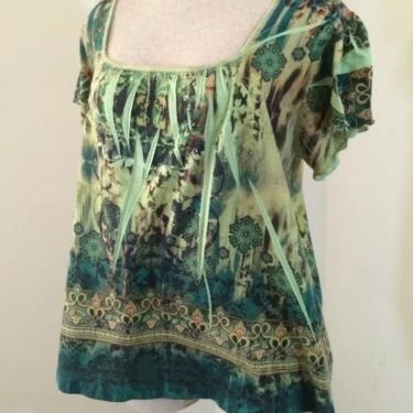 Susan Lawrence blouse size L large knit top green floral short sleeve box neck (4)