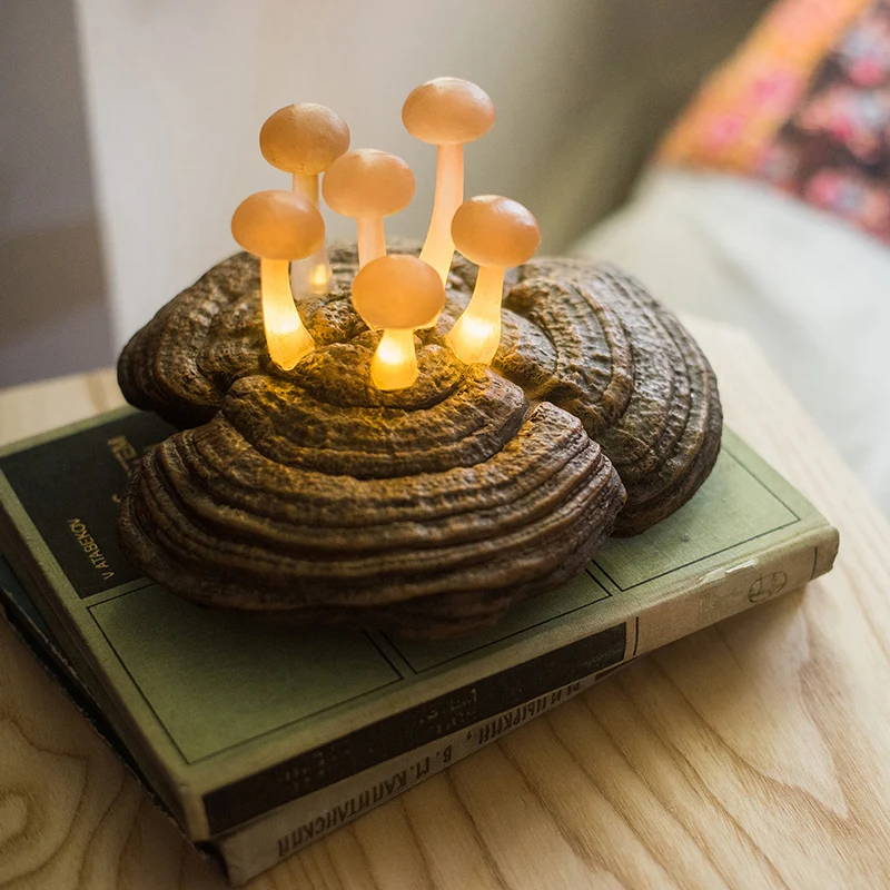

Mushrooms Growing On The Ganoderma Warm White LED Light Lamp Home Christmas Xmas Tree Night LED Light Lamp Home Table Decoration