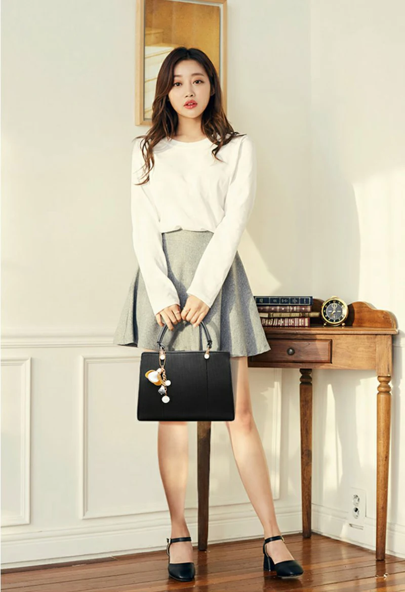 Women Handbag Luxury Bags Patchwork Women Solid Chains Rivet Bag Leather Designer Handbag HairBall Shoulder Kabelka SS7020 (23)