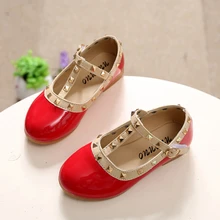 Printemps bébé enfants chaussures mode fille chaussures en cuir princesse chaussures de danse enfants rivets glissent résistant à l’usure enfant mocassins