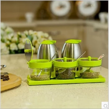 

Fashion 5 Pieces Set Seaoning Box Creative Kitchen Tools Oil Bottle Pepper Storage Bottle With Spoon Free Shipping