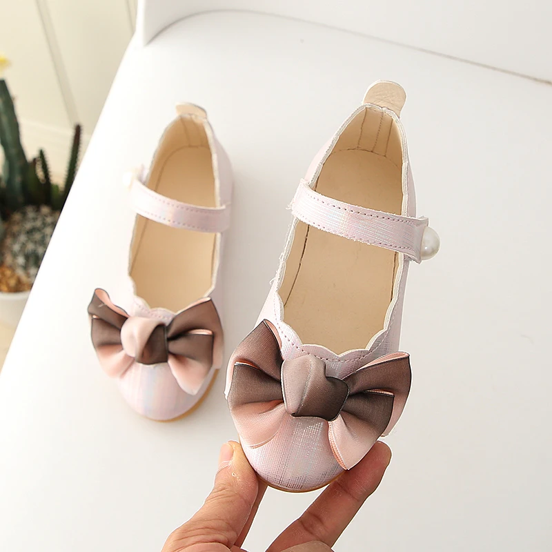 Bekamille Toddler Shoes Girl Children Summer Shoes Bowknot Pearl Flat Sandals Leisure Dancing Single Princess Soft Bottom