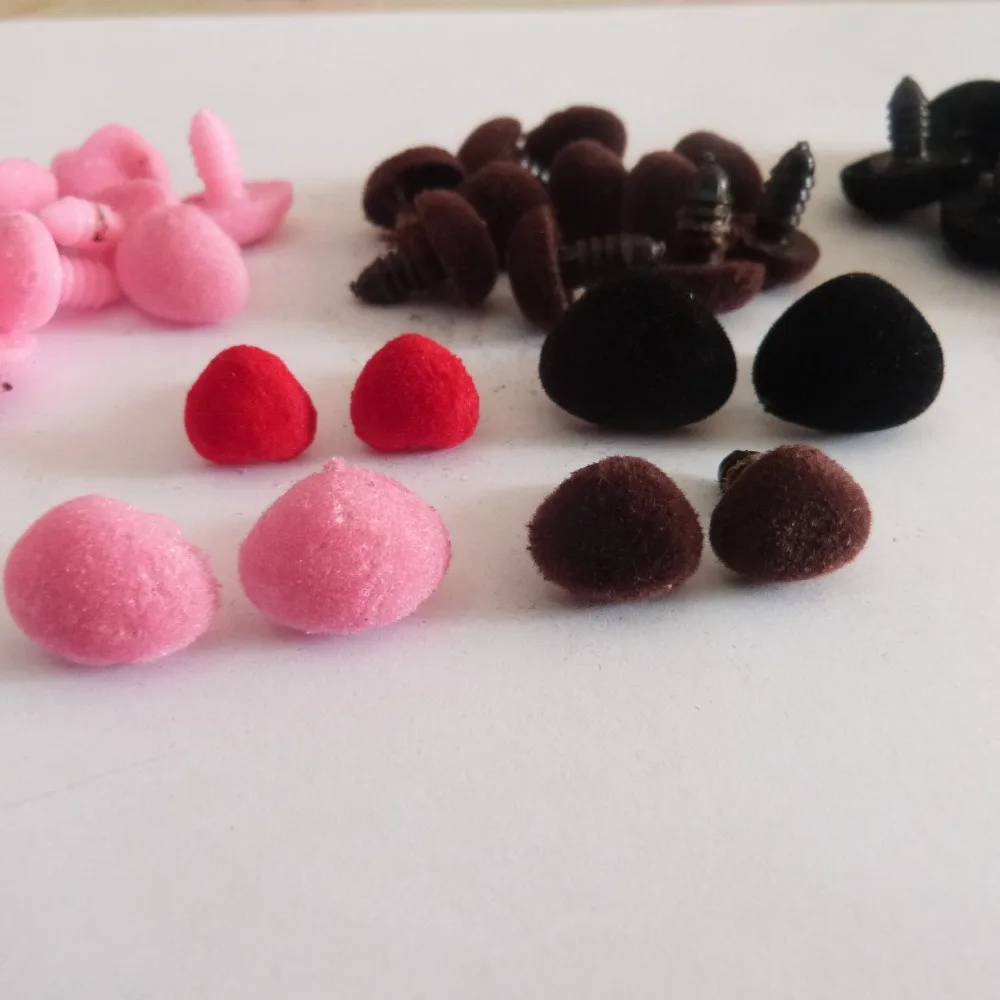 

50pcs/lot 11/15/18/20/22/24/27/29mm pink/red/black/brown flocking Triangular safety toy nose & soft washer for diy doll findings