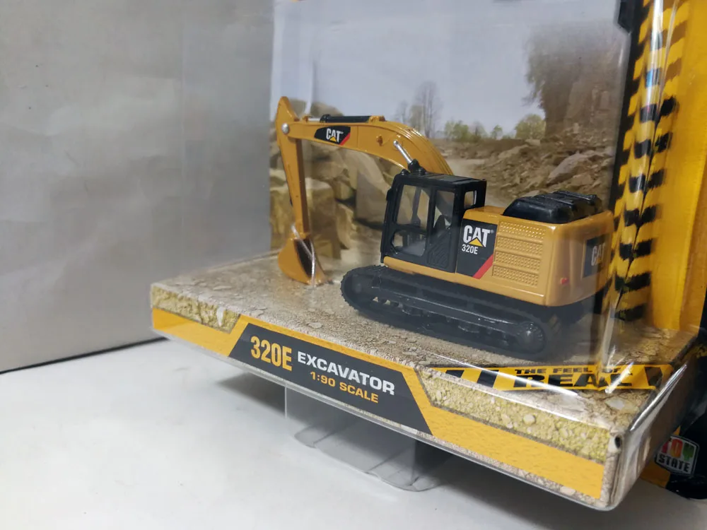 1: 90 CAT320E экскаватор игрушки