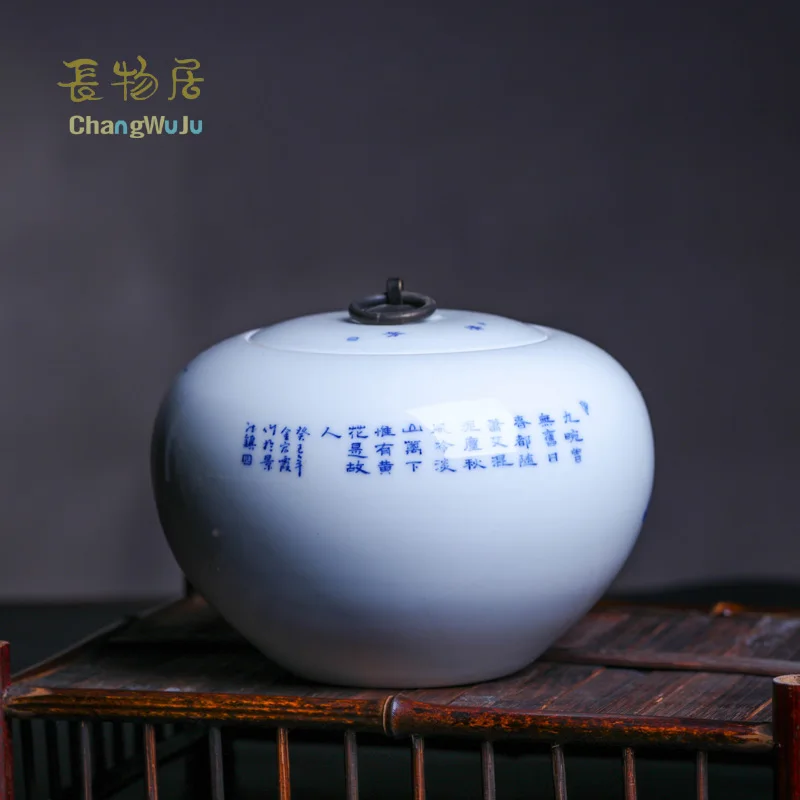 Changwuju в Цзиндэчжэнь тонкая чайная коробка ручная роспись Jinhongxia синий и белый чай каннистер, а также банка для хранения и ваза