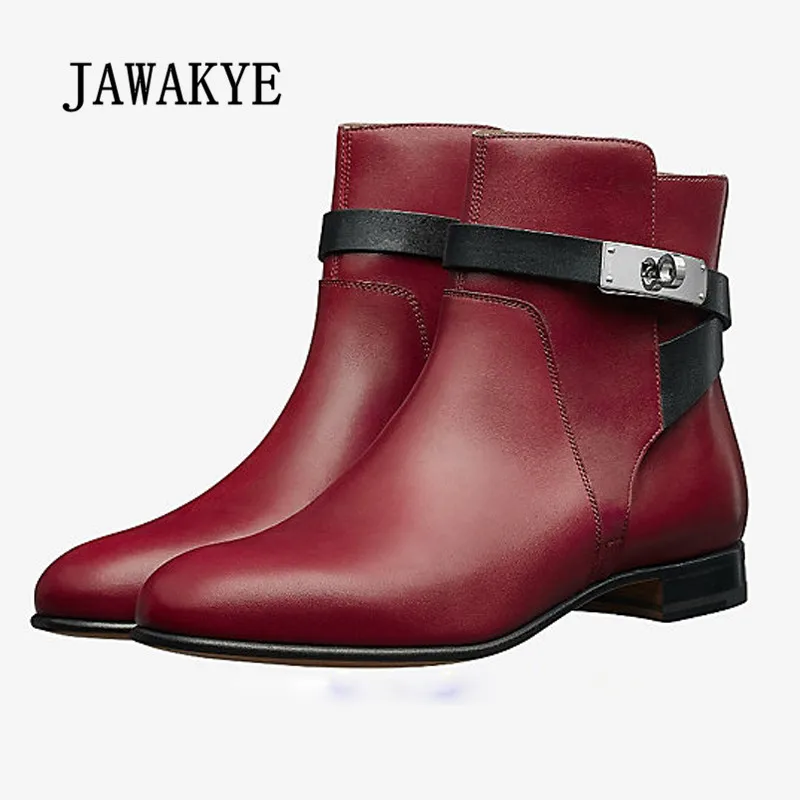 

2018 Real Leather Ankle Boots Woman Pointed Toe Silver Metal Lock Belt Ankle Strap Falt Boots Lady Fashion Shoes Women
