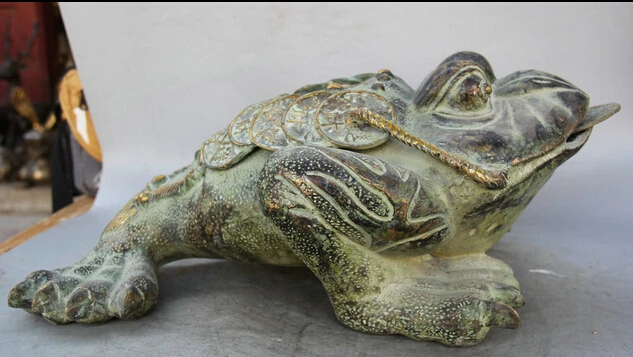 

JP S0524 18" Ancient Chinese Bronze Gild Wealth Money animal Golden Toad Spittor Statue Discount 35%