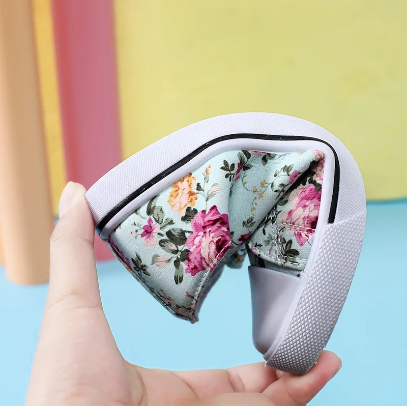 2019 الأطفال أحذية رياضية طفل فتاة حذاء قماش الاطفال رياضية الملونة حذاء مسطح الأزياء والأحذية فتاة تنفس S2177