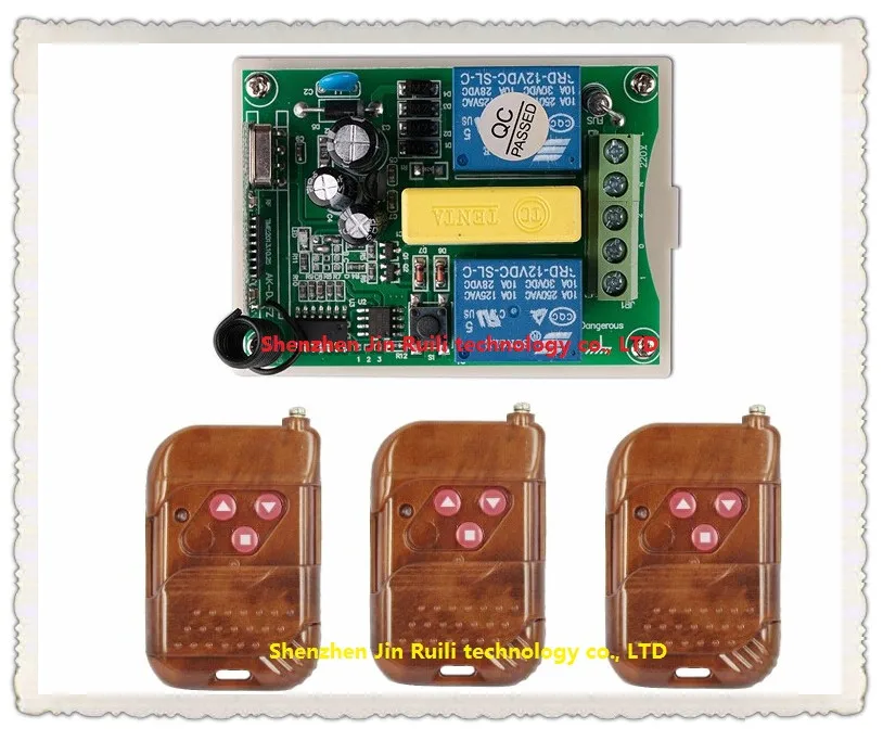 

AC 220V Wireless Remote Control Switch 1 * receiver + 3* transmitter Tubular motor forward and reverse + Simple and practical