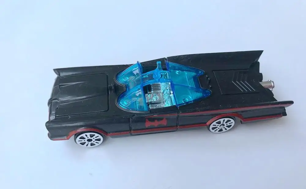 1 шт. модель автомобиля 1: 64 металлических сплавов супер герой Бэтмен черный мотоцикл гоночный боевой автомобиль Детский подарок игрушка - Цвет: 1 pcs