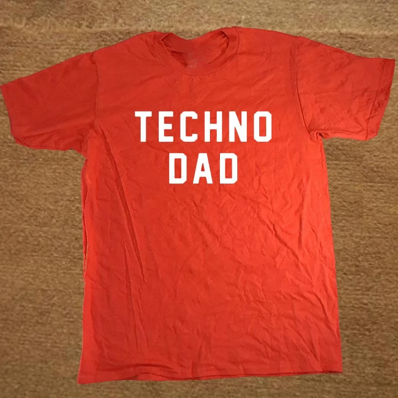 New Funny TECHNO DAD FATHER BABY MUSIC LIFE T Shirt Men Funny Tshirt Man Clothing Short Sleeve Camisetas T-shirt New Funny TECHNO DAD FATHER BABY MUSIC LIFE T Shirt Men Funny Tshirt Man Clothing Short Sleeve Camisetas T-shirt