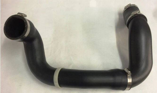 

High quality flexible coolant rubber hose PNH500025 LR002589 PCH000211 PCH000420 PCH000360 used Land Rover car parts
