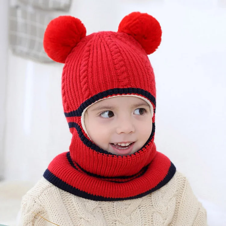baby hat with pompom