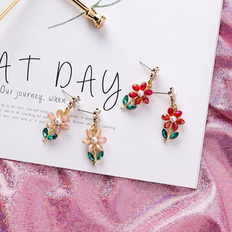 

Korean Trendy Earrings For Women Crystal Flower Pendientes Mujer Simulated Pearl Tassel Brincos boucle d'oreille femme 2019