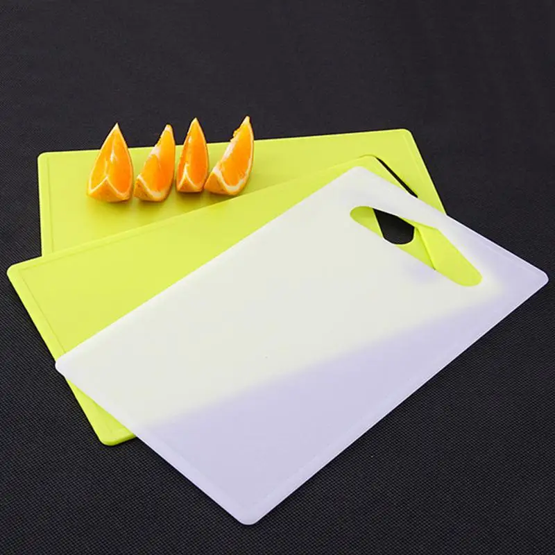 Plastic chopping block kitchen square antibacterial cutting board for fruit and vegetablein