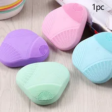 Soft Facial Face Brush Waterproof Rechargeable Mini Silicone Sonic Vibration Daily Use Easy To Carry Skin Massage Cleaning Tool